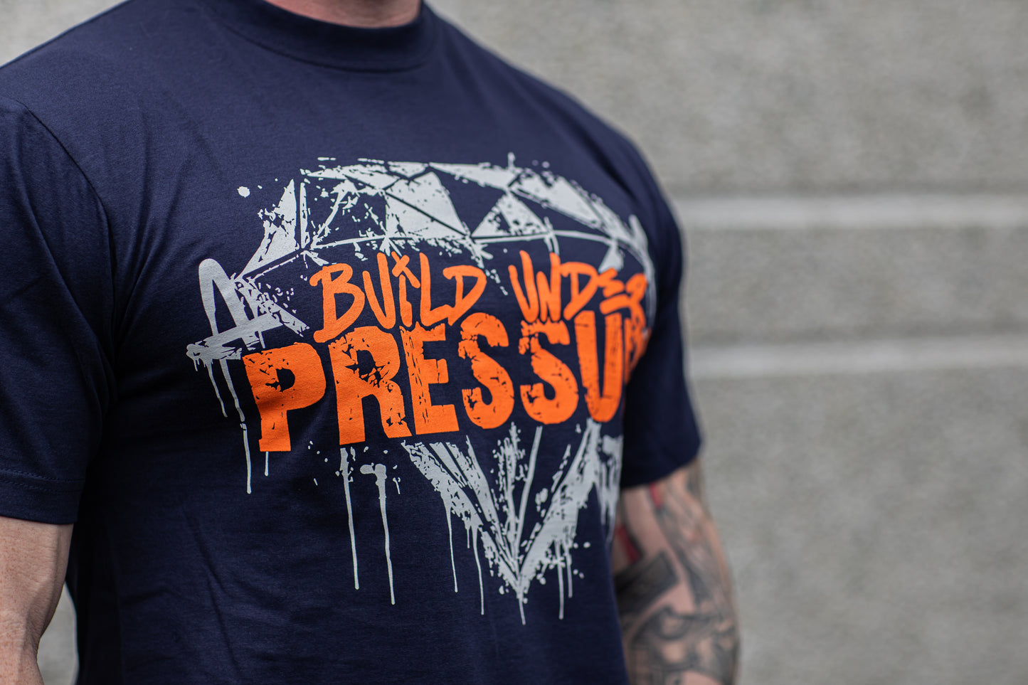 BUILD UNDER PRESSURE (oversize ltd edition)